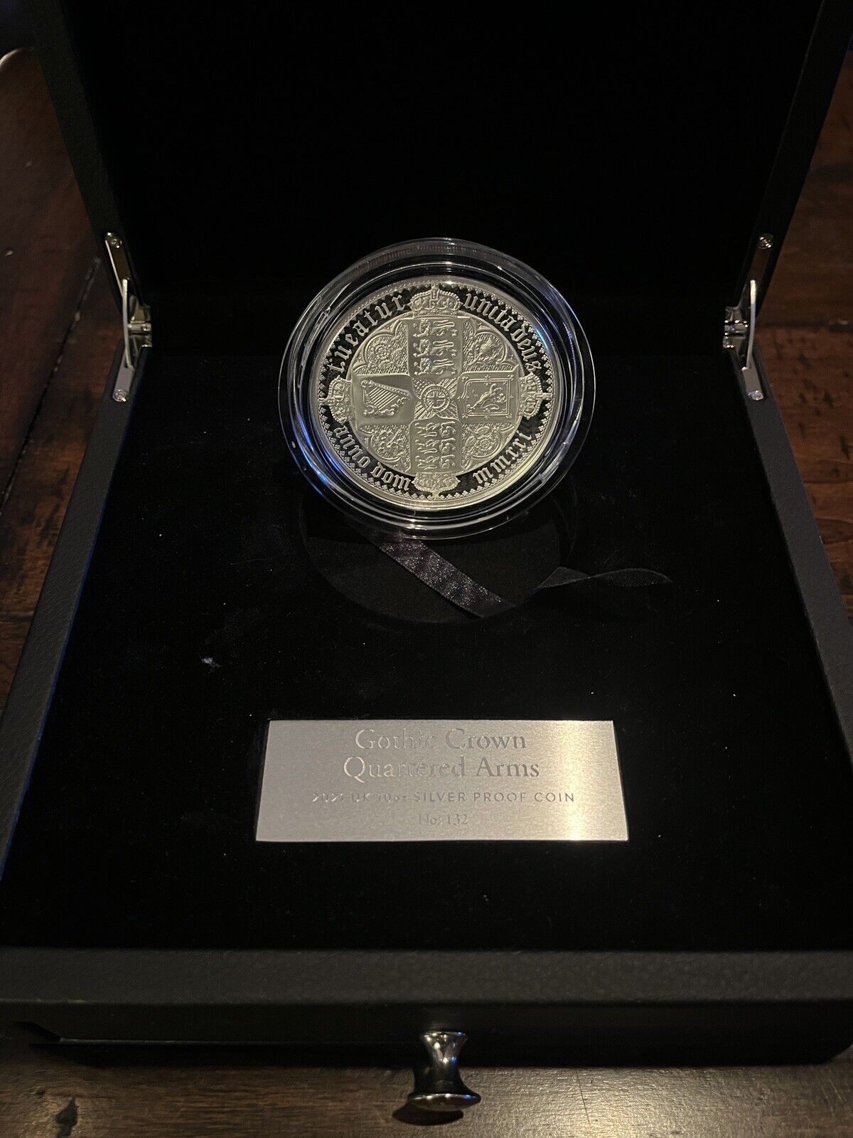 Gothic Crown Quartered Arms 2021 UK 10oz Silver Proof Coin