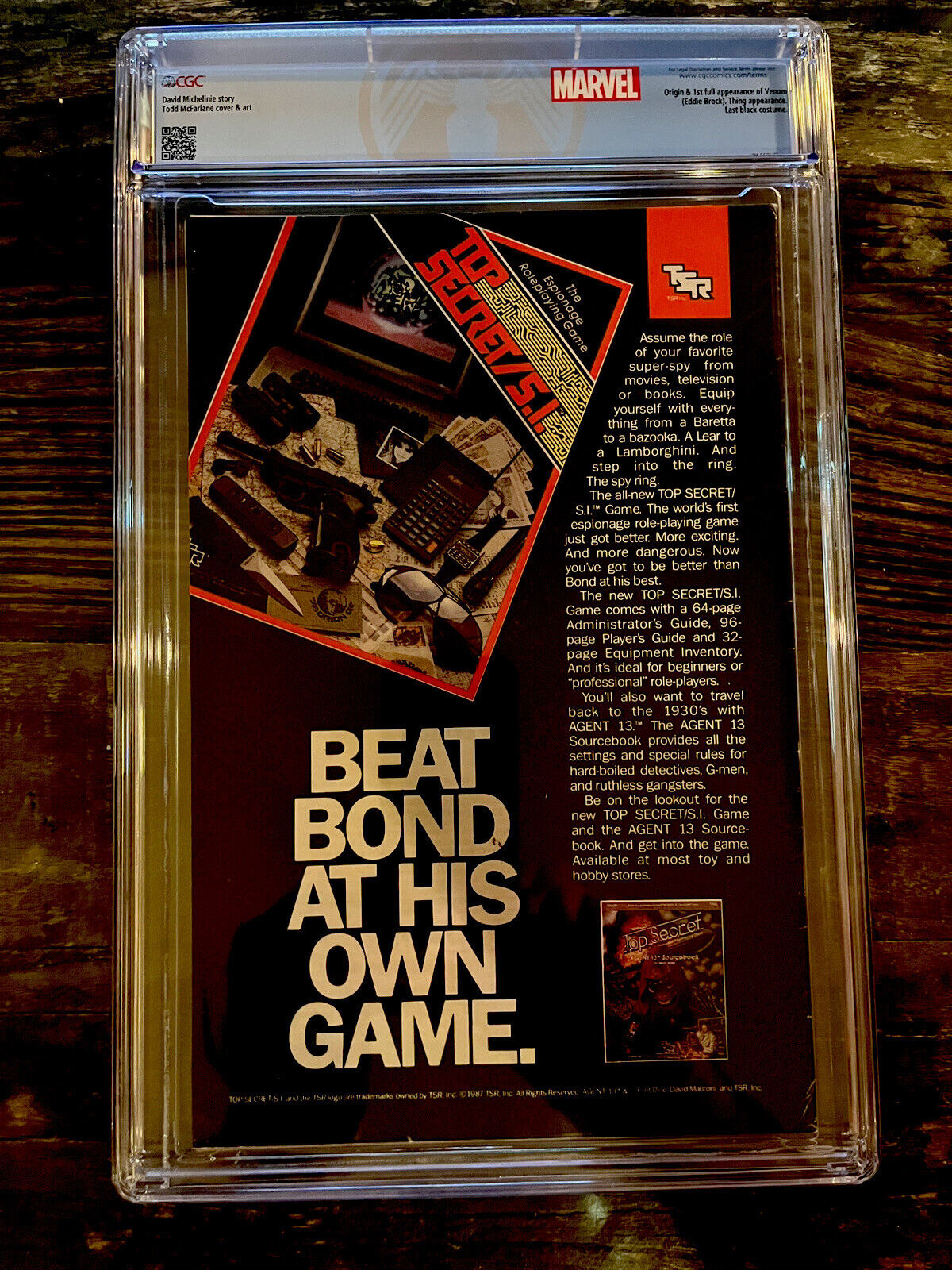 White Pages Newsstand! Amazing Spider-Man #300 CGC 8.0  Venom Origin 1st Full