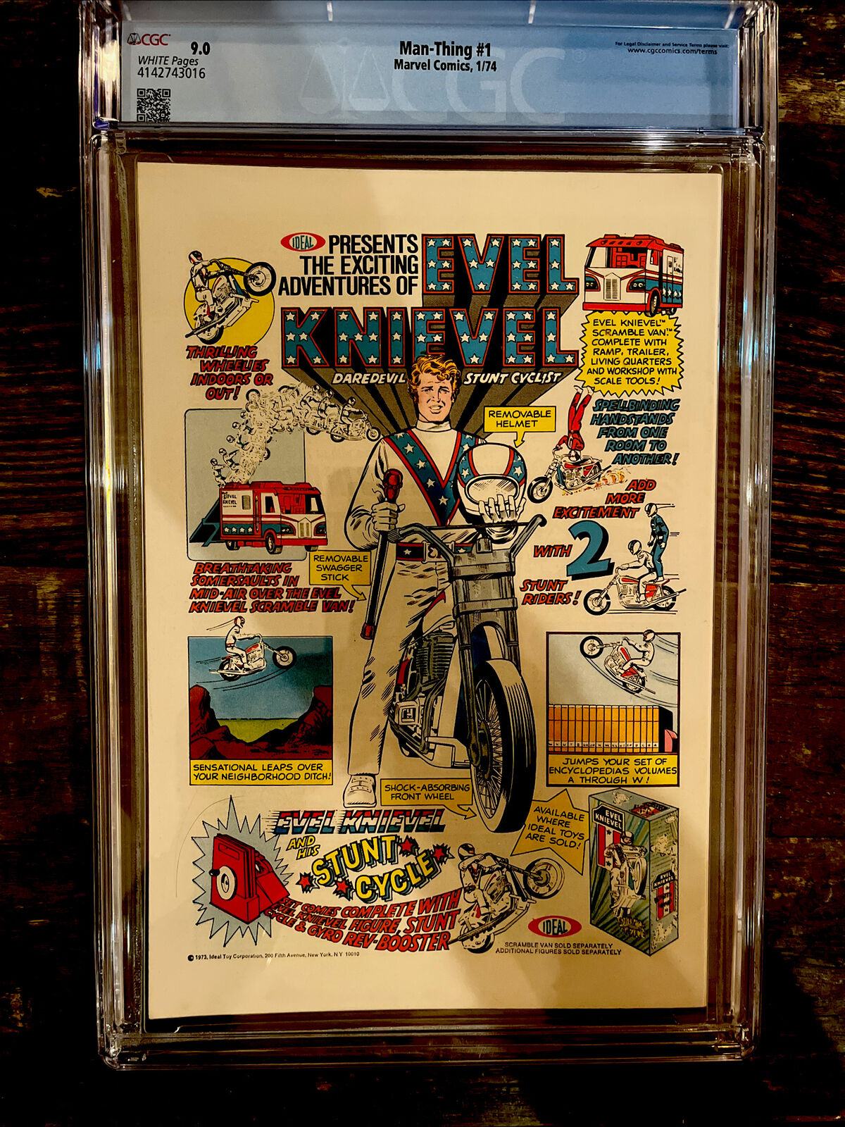 Marvel Comics Man-Thing #1 CGC 9.0 White Pages 1974 2nd app of Howard the Duck.