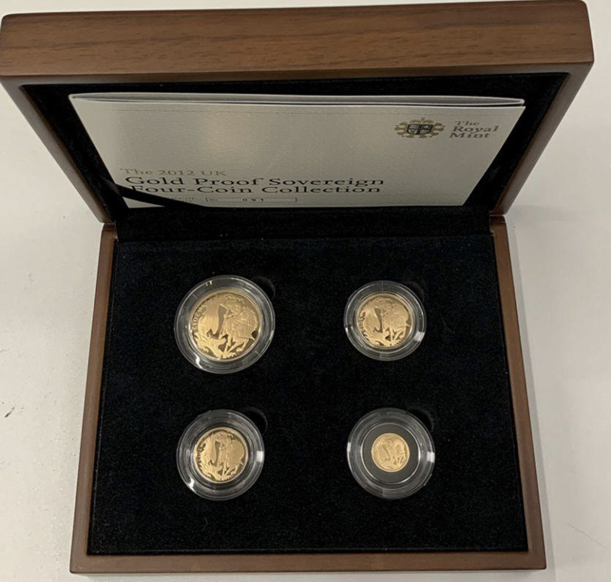 2012 Gold Proof 4-Coin Sovereign Set Diamond Jubilee Box & COA