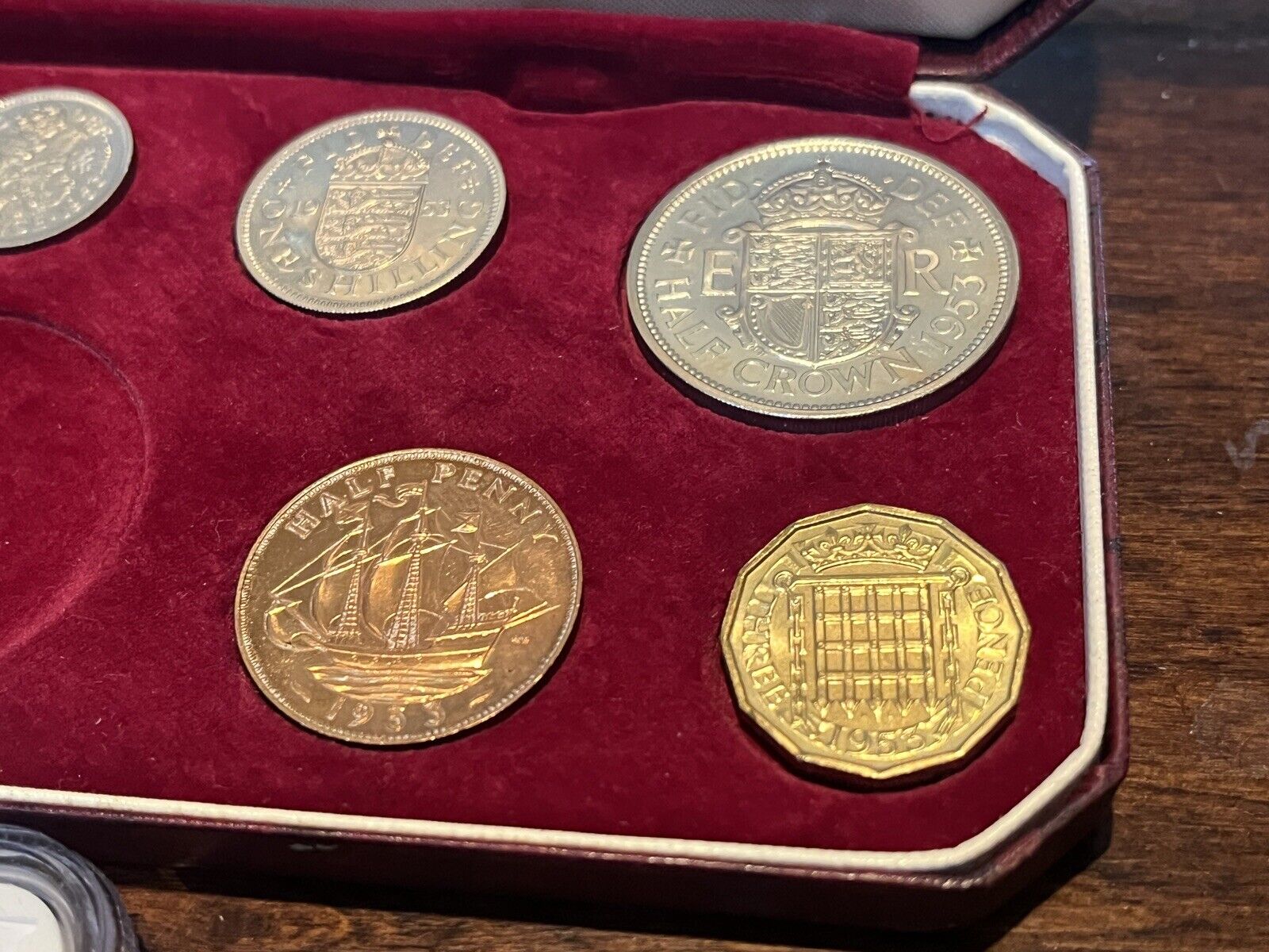 Rare Cameo! 1953 Great Britain Proof Crown Set - Coronation Crown NGC PF64 Cameo